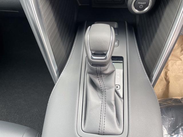 ハリアーハイブリッド Ｇ　コネクティッドナビ　パノラミックビューモニター　ＢＳＭ　アクセサリーコンセント　ＥＴＣ２．０　アルミホイールＢｌｕｅｔｏｏｔｈ　シートヒーター　ハーフレザーシート　衝突安全装備　改良型（48枚目）