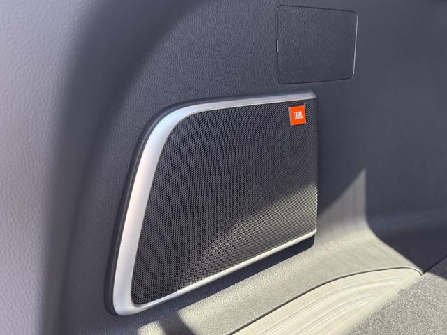 ハリアーハイブリッド Ｚ　レザーパッケージ・ナイトシェード　４ＷＤ　特別仕様車　ブラックレザーシート　調光式パノラマルーフ　ＰＶＭ　ＢＳＭ　アクセサリーコンセント　ＬＥＤヘッドランプ　ブラックホイール　Ｂｌｕｅｔｏｏｔｈ　デジタルインナーミラー（56枚目）