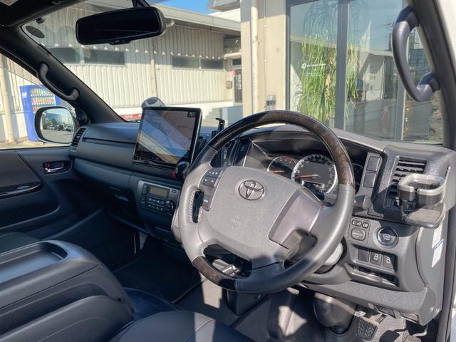 ハイエースバン スーパーＧＬ　ダークプライムＩＩ　両側電動スライドドア　アルパイン１１インチナビ　バックカメラ　ＥＴＣ　Ｂｌｕｅｔｏｏｔｈ　フルセグＴＶ　スマートキー　シートカバー　ローダウン　１７インチアルミホイール　ディーゼルエンジン（9枚目）