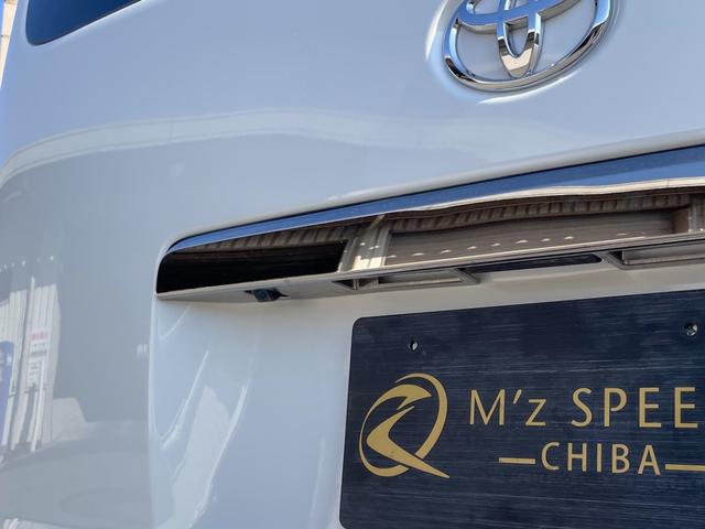 ハイエースバン スーパーＧＬ　ダークプライムＩＩ　両側電動スライドドア　アルパイン１１インチナビ　バックカメラ　ＥＴＣ　Ｂｌｕｅｔｏｏｔｈ　フルセグＴＶ　スマートキー　シートカバー　ローダウン　１７インチアルミホイール　ディーゼルエンジン（14枚目）