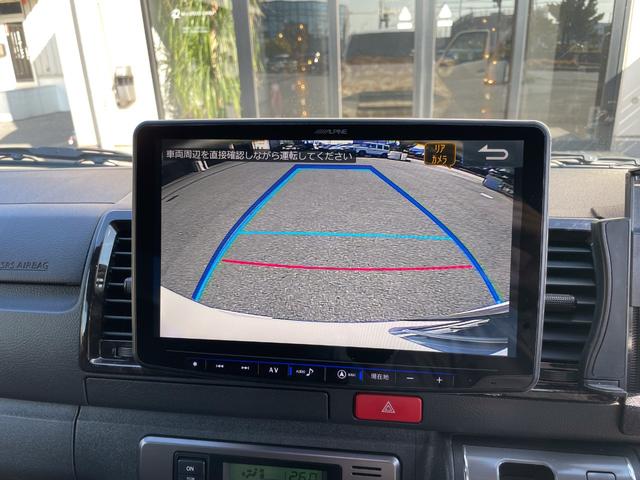 ハイエースバン スーパーＧＬ　ダークプライムＩＩ　両側電動スライドドア　アルパイン１１インチナビ　バックカメラ　ＥＴＣ　Ｂｌｕｅｔｏｏｔｈ　フルセグＴＶ　スマートキー　シートカバー　ローダウン　１７インチアルミホイール　ディーゼルエンジン（30枚目）