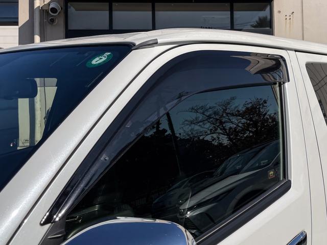 ハイエースバン スーパーＧＬ　ダークプライムＩＩ　両側電動スライドドア　アルパイン１１インチナビ　バックカメラ　ＥＴＣ　Ｂｌｕｅｔｏｏｔｈ　フルセグＴＶ　スマートキー　シートカバー　ローダウン　１７インチアルミホイール　ディーゼルエンジン（46枚目）