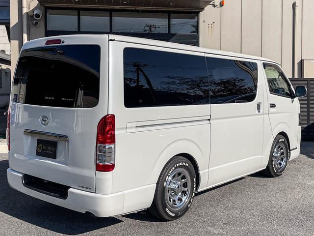 ハイエースバン スーパーＧＬ　ダークプライムＩＩ　両側電動スライドドア　アルパイン１１インチナビ　バックカメラ　ＥＴＣ　Ｂｌｕｅｔｏｏｔｈ　フルセグＴＶ　スマートキー　シートカバー　ローダウン　１７インチアルミホイール　ディーゼルエンジン（55枚目）