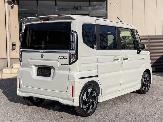 スペーシアカスタム ハイブリッドＸＳターボ　届出済未使用車　全方位カメラ付メモリーナビ　スズキコネクト搭載　両側電動スライドドア　シートヒーター　ステアリングヒーター　ヘッドアップディスプレイ　ＬＥＤヘッドライト（2枚目）