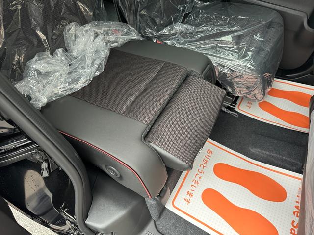 スペーシアカスタム ハイブリッドXSターボ ハイブリッドXSターボ 届出済未使用車 全方位カメラ付メモリーナビ スズキコネクト搭載 両側電動スライドドア シートヒーター ステアリングヒーター ヘッドアップディスプレイ LEDヘッドライト(26枚目)