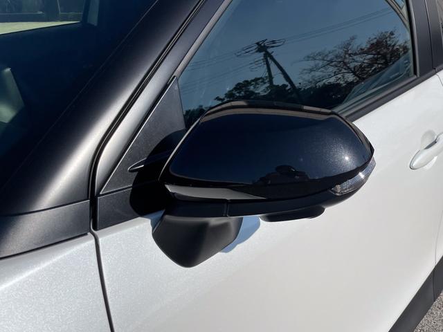 ヤリスクロス ハイブリッドＺ　コネクティッドナビ　ＥＴＣ２．０　パノラミックビューモニター　ＢＳＭ　アタブティブハイビームシステム　Ｂｌｕｅｔｏｏｔｈ　トヨタチームメイト　アクセサリーコンセント　ハンズフリーパワーバックドア（8枚目）