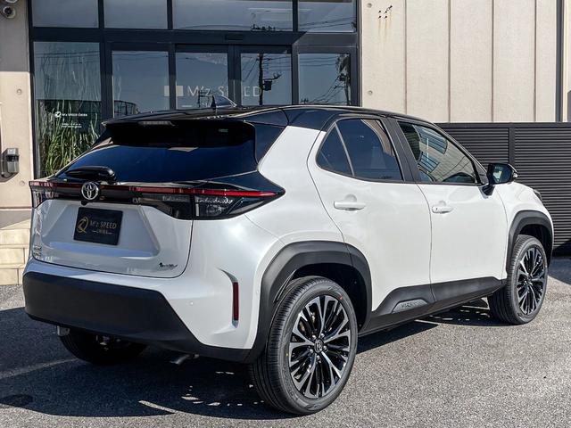 ヤリスクロス ハイブリッドＺ　コネクティッドナビ　ＥＴＣ２．０　パノラミックビューモニター　ＢＳＭ　アタブティブハイビームシステム　Ｂｌｕｅｔｏｏｔｈ　トヨタチームメイト　アクセサリーコンセント　ハンズフリーパワーバックドア（22枚目）