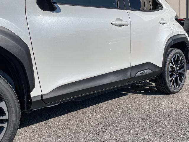 ヤリスクロス ハイブリッドＺ　コネクティッドナビ　ＥＴＣ２．０　パノラミックビューモニター　ＢＳＭ　アタブティブハイビームシステム　Ｂｌｕｅｔｏｏｔｈ　トヨタチームメイト　アクセサリーコンセント　ハンズフリーパワーバックドア（26枚目）