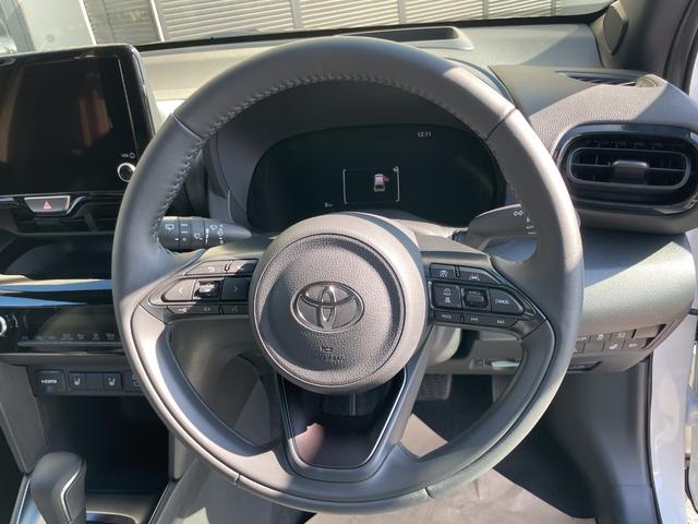 ヤリスクロス ハイブリッドＺ　コネクティッドナビ　ＥＴＣ２．０　パノラミックビューモニター　ＢＳＭ　アタブティブハイビームシステム　Ｂｌｕｅｔｏｏｔｈ　トヨタチームメイト　アクセサリーコンセント　ハンズフリーパワーバックドア（43枚目）