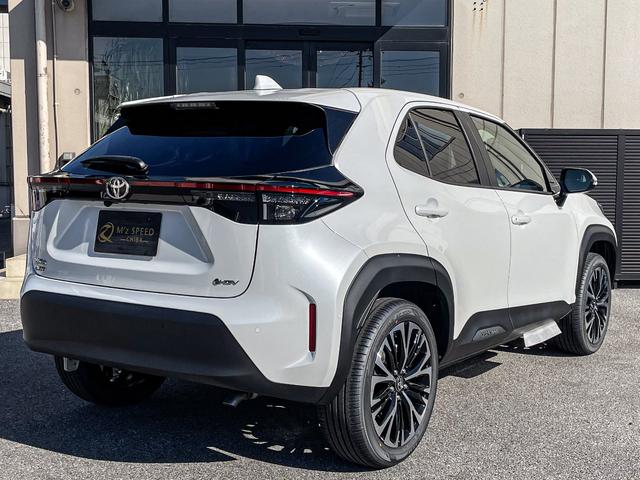 ヤリスクロス ハイブリッドZ コネクティッドナビ ETC2.0 パノラミックビューモニター BSM アタブティブハイビームシステム Bluetooth トヨタチームメイト アクセサリーコンセント ハンズフリーパワーバックドア(16枚目)