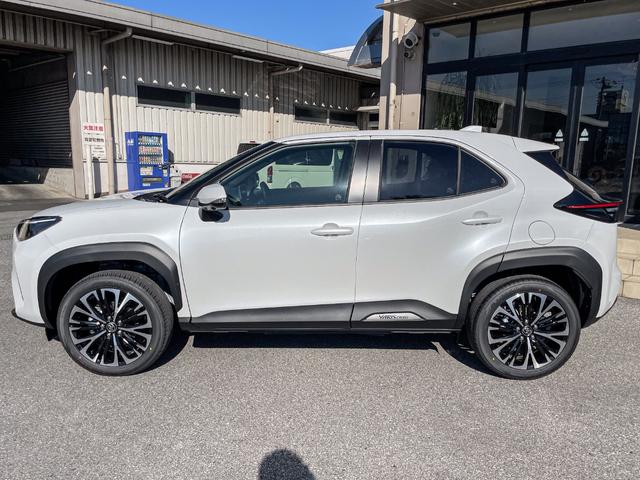 ヤリスクロス ハイブリッドZ コネクティッドナビ ETC2.0 パノラミックビューモニター BSM アタブティブハイビームシステム Bluetooth トヨタチームメイト アクセサリーコンセント ハンズフリーパワーバックドア(38枚目)