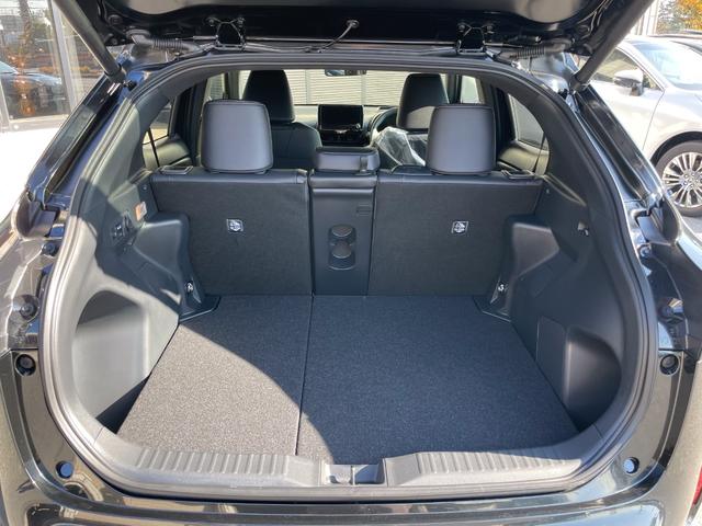 ヤリスクロス コネクティッドナビ ETC2.0 パノラミックビューモニター BSM アタブティブハイビームシステム Bluetooth トヨタチームメイト アクセサリーコンセント ハンズフリーパワーバックドア(32枚目)