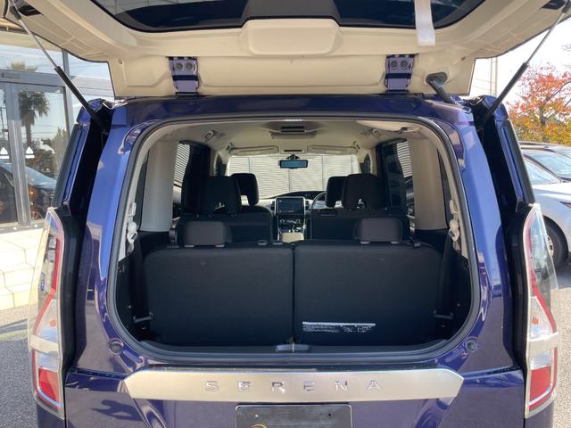 セレナ ハイウェイスターＶ　ワンオーナー　両側電動スライドドア　１０インチナビ　ＥＴＣ　ＰＶＭ　後席ディスプレイ　プロパイロット　ＢＳＭ　ドライブレコーダー　シートヒーター　ハンドルヒーター　デジタルインナーミラー（10枚目）