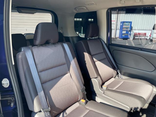 セレナ ハイウェイスターＶ　ワンオーナー　両側電動スライドドア　１０インチナビ　ＥＴＣ　ＰＶＭ　後席ディスプレイ　プロパイロット　ＢＳＭ　ドライブレコーダー　シートヒーター　ハンドルヒーター　デジタルインナーミラー（40枚目）