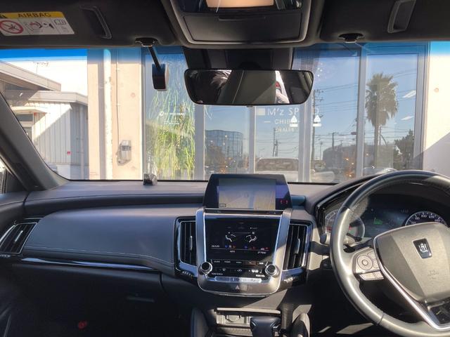 クラウンハイブリッド ＲＳアドバンス　ＲＡＹＳ２０インチアルミホイール　ローダウン　パノラミックビューモニター　ヘッドアップディスプレイ　ＢＳＭ　ＥＴＣ２．０　　ドライブレコーダー　フルセグＴＶ　トヨタチームメイト　シートヒーター（34枚目）