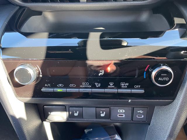 ヤリスクロス ハイブリッドＺ　アドベンチャー　コネクティッドナビ　Ｂｌｕｅｔｏｏｔｈ　ＥＴＣ２．０　ＢＳＭ　ＰＶＭ　ハンズフリーパワーバックドア　ＡＣコンセント　寒冷地仕様　アタブティブハイビームシステム　　トヨタチームメイト　ブラウン内装（25枚目）