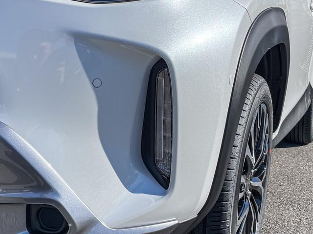 ヤリスクロス ハイブリッドＺ　アドベンチャー　コネクティッドナビ　Ｂｌｕｅｔｏｏｔｈ　ＥＴＣ２．０　ＢＳＭ　ＰＶＭ　ハンズフリーパワーバックドア　ＡＣコンセント　寒冷地仕様　アタブティブハイビームシステム　　トヨタチームメイト　ブラウン内装（63枚目）