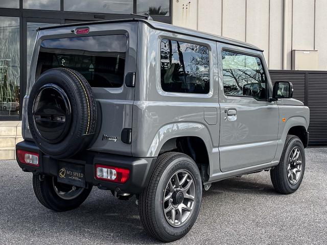 ジムニー ＸＣ　届出済未使用車　５型　ＭＴ　衝突軽減装置　シートヒーター　ＬＥＤへッドライト　追従式クルーズコントロール　オートマチックハイビーム　車線逸脱警報革巻きハンドル　ステアリングスイッチ　オートエアコン（66枚目）