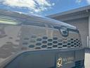 ハイブリッド　Ｚ　ノラマルーフ　パノラミックビューモニター　ブラインドスポットモニター　安心降車アシスト　パーキングサポートブレーキ　アダプティブハイビーム　ステアリングヒーター　ナノイーＸ　置くだけ充電（34枚目）