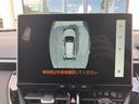 ハイブリッド　Ｚ　ノラマルーフ　パノラミックビューモニター　ブラインドスポットモニター　安心降車アシスト　パーキングサポートブレーキ　アダプティブハイビーム　ステアリングヒーター　ナノイーＸ　置くだけ充電（60枚目）