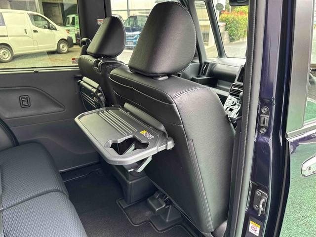 タント カスタムX 電動パーキングブレーキ・両側電動スライドドア(18枚目)