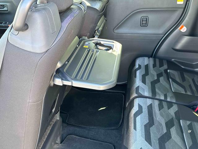 タント ファンクロスターボ ディスプレイオーディオ・自動駐車 パノラマモニタ 電格ミラー LEDランプ シートヒータ Pソナー 衝突軽減ブレーキ USB スマートキ 禁煙 i-stop 車線逸脱警報 1オーナー 盗難警報装置 オートライト アルミ TV ターボ(40枚目)