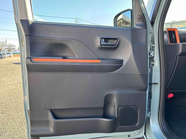 タント ファンクロスターボ ディスプレイオーディオ・自動駐車 パノラマモニタ 電格ミラー LEDランプ シートヒータ Pソナー 衝突軽減ブレーキ USB スマートキ 禁煙 i-stop 車線逸脱警報 1オーナー 盗難警報装置 オートライト アルミ TV ターボ(42枚目)