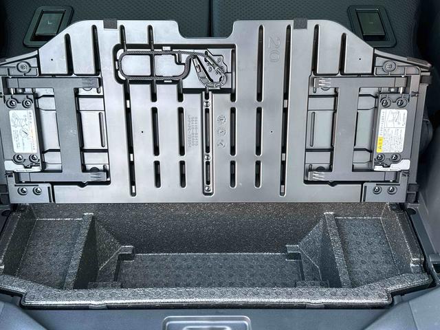 タント ファンクロスターボ ナビTV アルミ キーフリー スマートキ 禁煙 1オーナー ナビTV アルミ キーフリー ターボ ABS エアバッグ 記録簿(32枚目)