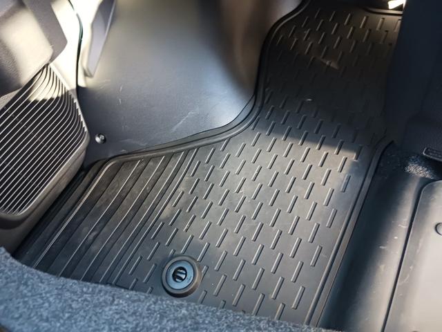 アトレー ＲＳ　純正フルセグナビ　バックカメラ　両側電動スライドドア　走行距離１２６２キロ　新車保証継承対応　スマートキー　クルーズコントロール　ＬＥＤヘッドライト　プッシュスタートエンジン　オートエアコン　オートライト　衝突回避支援システム　オーバーヘッドシェルフ（28枚目）