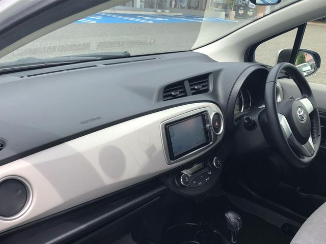 U(2枚目)