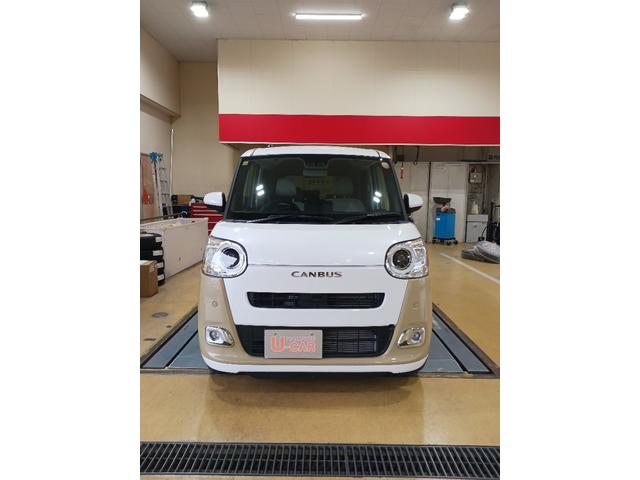 ムーヴキャンバス ストライプスＧ　走行１．４ｋｍ　当店代車上がりの１台です♪　１年保証距離無制限　走行距離１３９０６キロ　　バックカメラ　　純正マット　ＬＥＤヘッドランプ　アイドリングストップ　両側電動スライドドア　プッシュボタンスタート（2枚目）