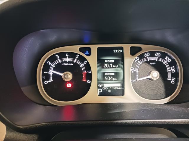 ムーヴキャンバス ストライプスＧ　走行１．４ｋｍ　当店代車上がりの１台です♪　１年保証距離無制限　走行距離１３９０６キロ　　バックカメラ　　純正マット　ＬＥＤヘッドランプ　アイドリングストップ　両側電動スライドドア　プッシュボタンスタート（12枚目）