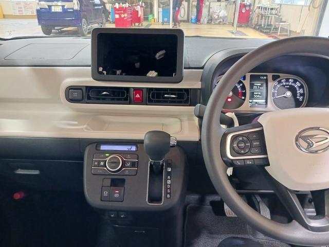 ムーヴキャンバス ストライプスＧ　走行１．４ｋｍ　当店代車上がりの１台です♪　１年保証距離無制限　走行距離１３９０６キロ　　バックカメラ　　純正マット　ＬＥＤヘッドランプ　アイドリングストップ　両側電動スライドドア　プッシュボタンスタート（13枚目）