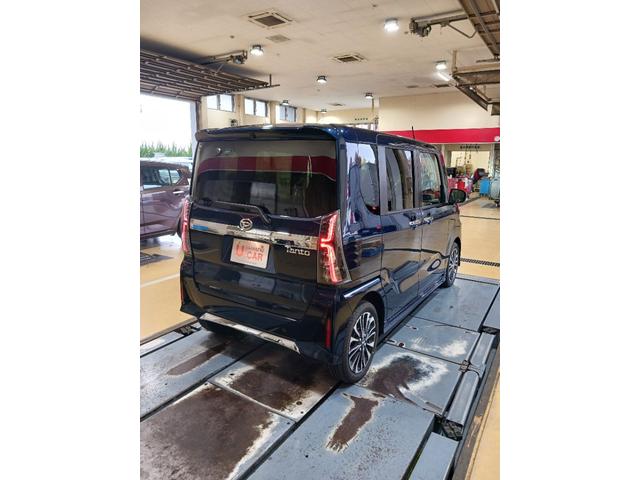 タント カスタムＲＳ走行距離６０３ｋｍ　当店試乗車上がりの１台です♪　１年保証距離無制限　走行距離６０３ｋｍ　純正フルセグナビ　ＥＴＣ　バックカメラ　ブルートゥース　純正マット　オートライト　シートヒーター　　オート格納式ドアミラー　キーフリー（4枚目）
