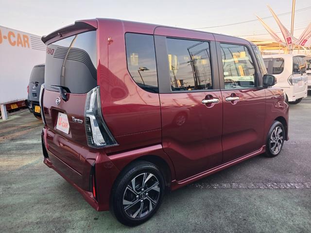 タント カスタムＸ　９インチディスプレイオーディオ　バックカメラ　走行距離８０６７キロ　１年保証・走行距離無制限　新車保証継承対応　フルセグＴＶ　Ｂｌｕｅｔｏｏｔｈ　バックカメラ　両側電動スライドドア　電動パーキングブレーキ　スマートキー　ＬＥＤヘッドライト（6枚目）