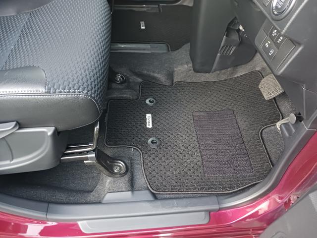 タント カスタムＸ　９インチディスプレイオーディオ　バックカメラ　走行距離８０６７キロ　１年保証・走行距離無制限　新車保証継承対応　フルセグＴＶ　Ｂｌｕｅｔｏｏｔｈ　バックカメラ　両側電動スライドドア　電動パーキングブレーキ　スマートキー　ＬＥＤヘッドライト（25枚目）