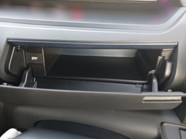 タント カスタムＸ　９インチディスプレイオーディオ　バックカメラ　走行距離８０６７キロ　１年保証・走行距離無制限　新車保証継承対応　フルセグＴＶ　Ｂｌｕｅｔｏｏｔｈ　バックカメラ　両側電動スライドドア　電動パーキングブレーキ　スマートキー　ＬＥＤヘッドライト（44枚目）
