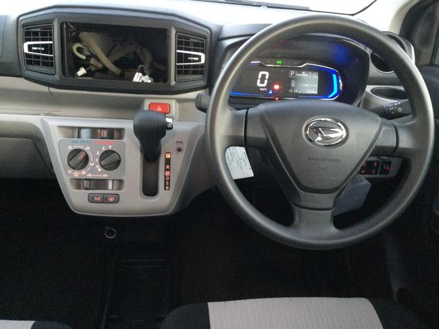 ミライース Ｘ　リミテッドＳＡＩＩＩ　走行距離７４２８キロ　１年保証距離無制限　走行距離７４２８キロ　純正マット　ＬＥＤヘッドランプ　アイドリングストップ　電動格納式ドアミラー　キーレスエントリー　スマートアシスト３（7枚目）