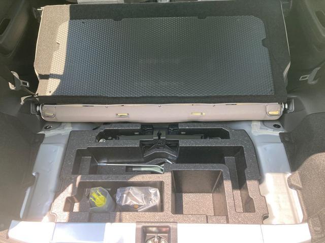 X SA3 パノラマモニター対応カメラ キーフリーシステム 電動格納ミラー スマアシIII プッシュボタンスタート LEDヘッドライト ステアリングスイッチ シートリフター アイドリングストップ マニュアルエアコン ルームクリーニング実施済(32枚目)