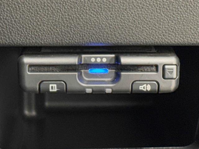 ETCは高速道路の料金が平日朝夕・休日・深夜割引もあり、お得!マイレージ登録をすると、貯まったポイントがバックになります。これからのシーズン、是非遠出や旅行へ!快適なお時間を演出いたしますよ