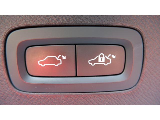 T5 AWD モーメンタム 純正ナビ TV 純正19インチAW 360度カメラ バックカメラ シロ革シート ETC スマートキー 4WD ワンオーナー スペアキー有り シートヒーター パワーバックドア(18枚目)