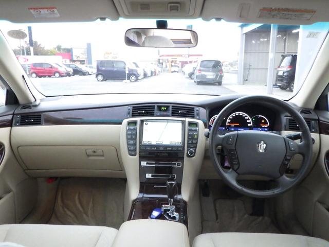 クラウン ロイヤルサルーン 60thスペシャルED 1年保証付 純正HDDナビ バックカメラ ETC クルーズコントロール パワーシート オートライト スマートキー プッシュスタート 純正アルミホイール 電動格納ミラー パワーウィンドウ ドアバイザー(13枚目)