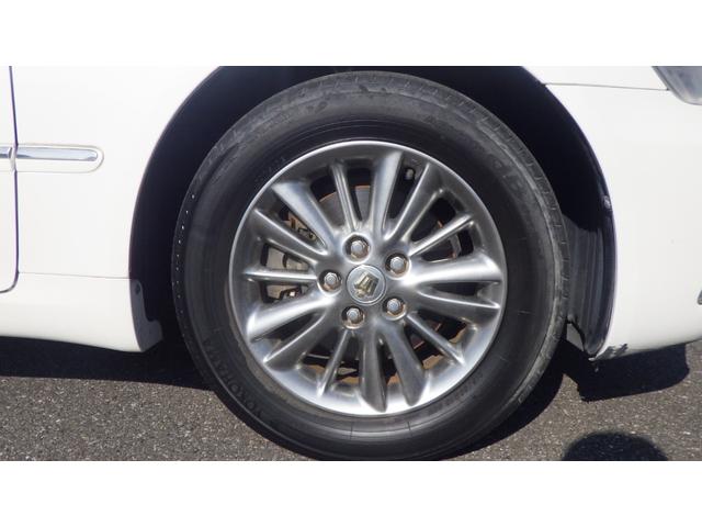 クラウン ロイヤルサルーン 60thスペシャルED 1年保証付 純正HDDナビ バックカメラ ETC クルーズコントロール パワーシート オートライト スマートキー プッシュスタート 純正アルミホイール 電動格納ミラー パワーウィンドウ ドアバイザー(42枚目)