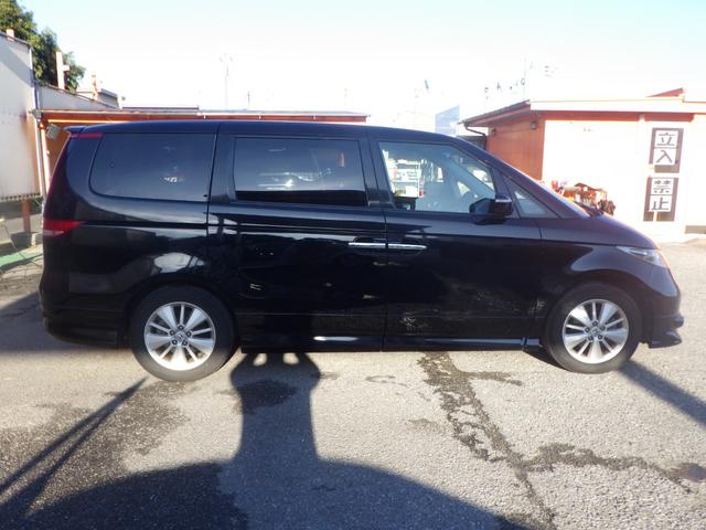 エリシオン ＧエアロＨＤＤナビスペシャルパッケージ　１年保証付　ワンオーナー（13枚目）