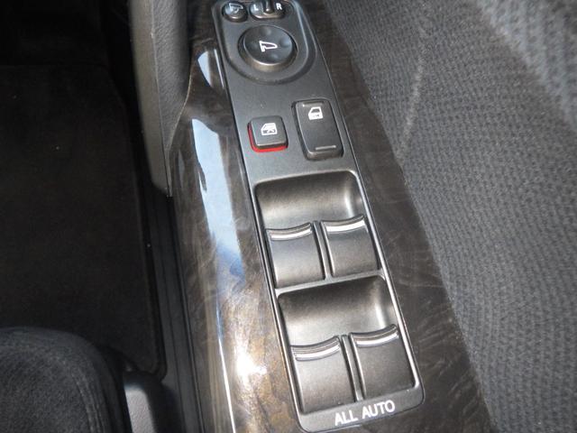 エリシオン ＧエアロＨＤＤナビスペシャルパッケージ　１年保証付　ワンオーナー（26枚目）