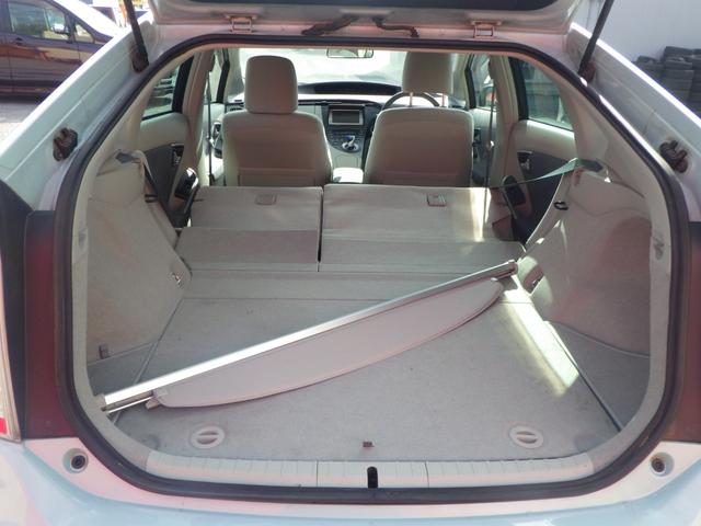 プリウス S 1年保証付 車検令和9年2月迄 走行30千Km ETC ナビ ワンセグ(32枚目)