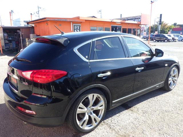 スカイラインクロスオーバー ３７０ＧＴ　１年保証付　純正Ｂｏｓｅサウンド　車高調　２０ｉｎｃｈＡＷ　フルセグ　ＢＴ音楽　ハーフレザー　バックカメラ（8枚目）