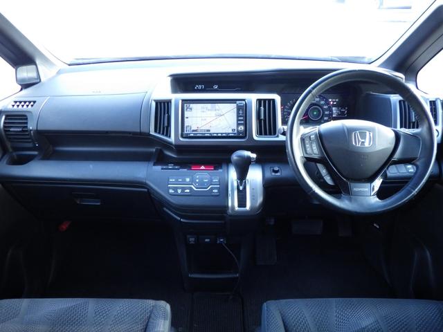 ステップワゴンスパーダ Ｚ　ＨＤＤナビエディション　１年保証付（13枚目）