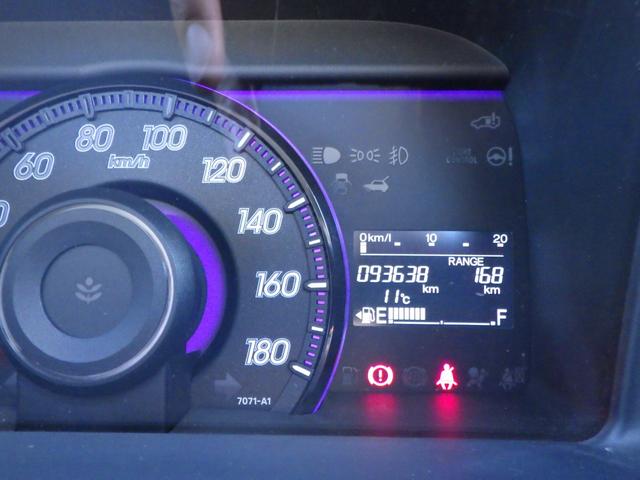 ステップワゴンスパーダ Zクールスピリット 1年保証付(26枚目)