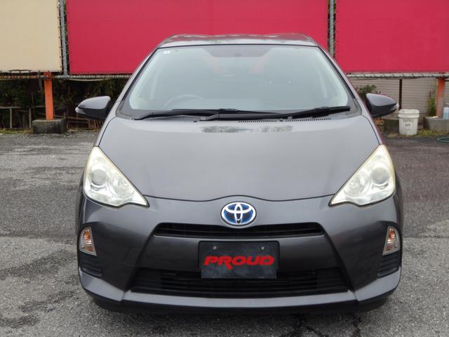 アクア Ｇ　１年保証付　車検令和９年４月迄　純正ナビ　フルセグ　Ｂｌｕｅｔｏｏｔｈ音楽　ＥＴＣ　バックカメラ　スマートキー　プッシュスタート　ＤＶＤ　パワーウィンドウ　オートエアコン（4枚目）